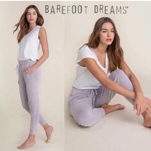 Barefoot Dreams joggers 💟